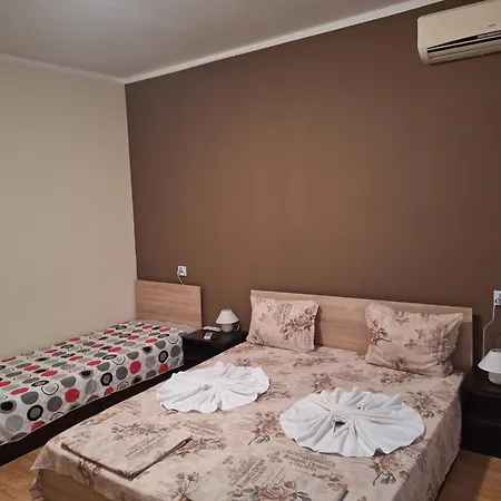 Къща За Гости Симеонови *