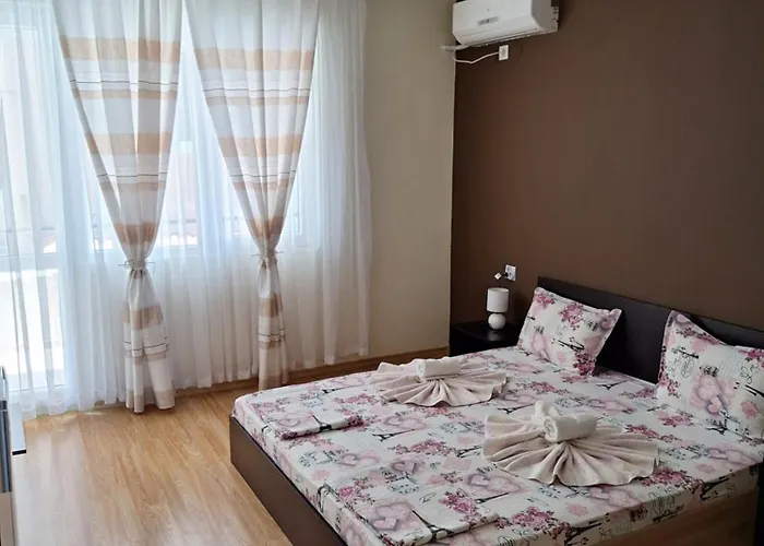 симеонови 4*